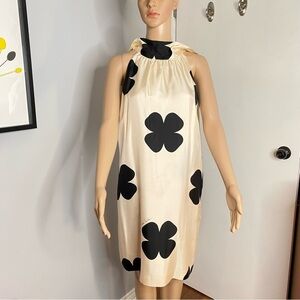 Elegant  & Classy Black and Cream Floral Dress 100% Silk - Size 10